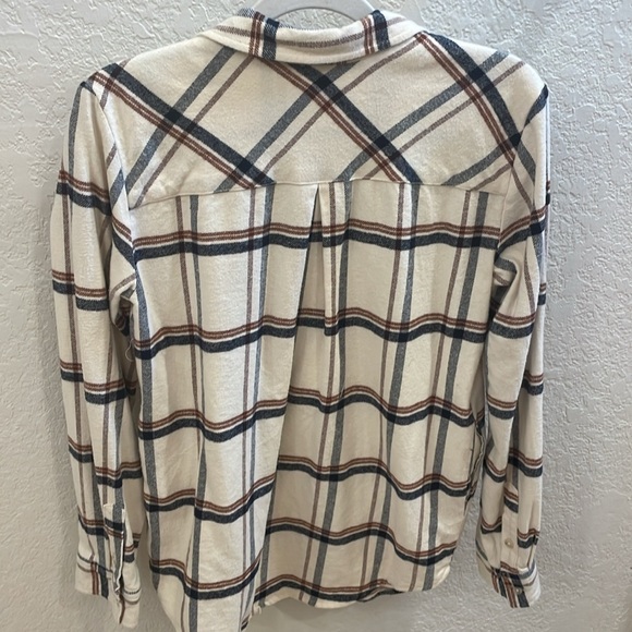 Altar’d State Women’s Flannel Shirt, Size Small - Picture 5 of 9